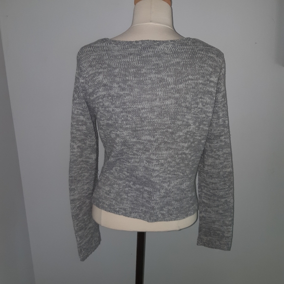Bluecrush women's Cropped long sleeve sweater Size L - Picture 2 of 16